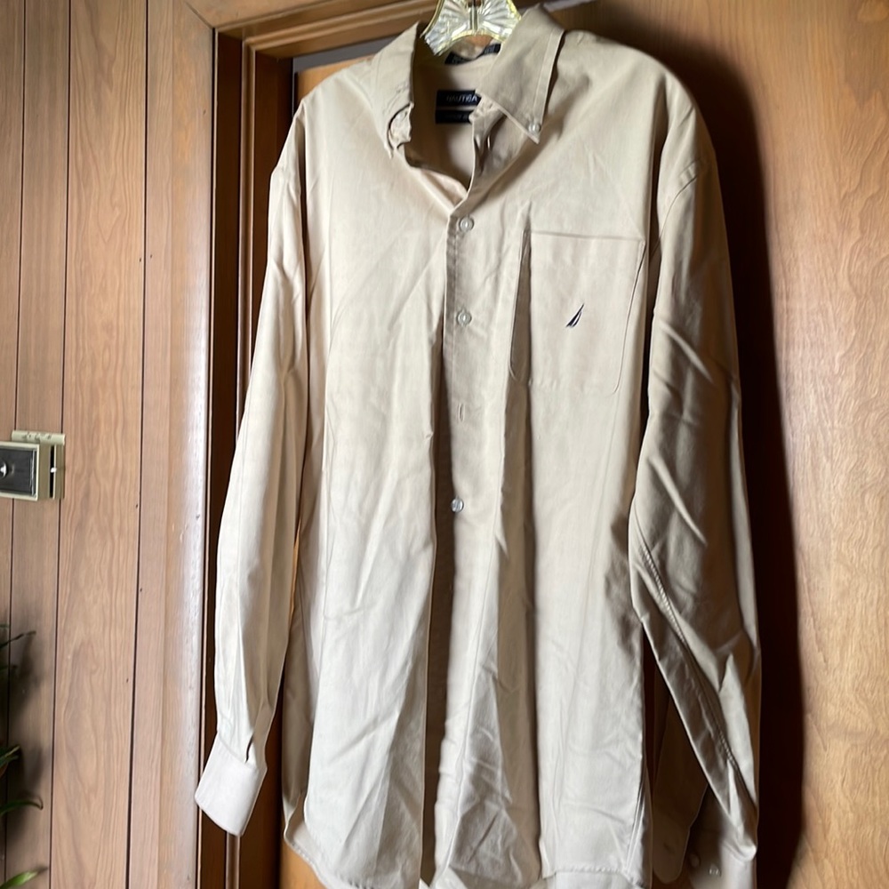 Tan Men’s vintage Oxford shirt by Nautical- size 15 1/2- 34/35